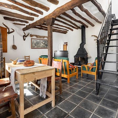 Casa Rural El Fuerte De Atabuey Trevélez Kültér fotó