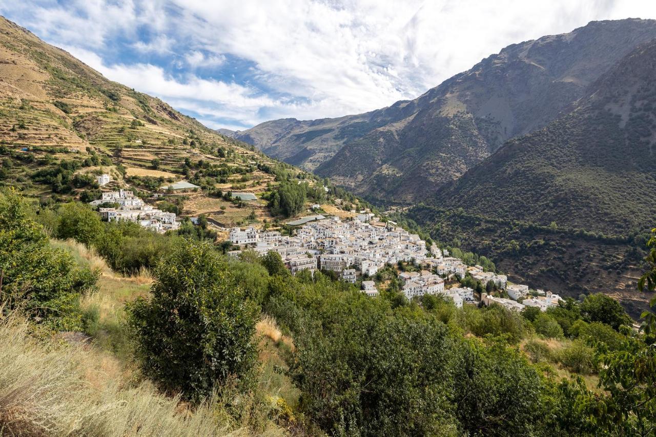 Casa Rural El Fuerte De Atabuey Trevélez Kültér fotó