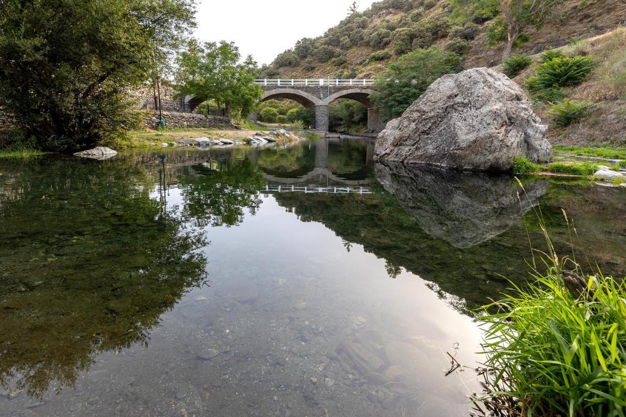 Casa Rural El Fuerte De Atabuey Trevélez Kültér fotó