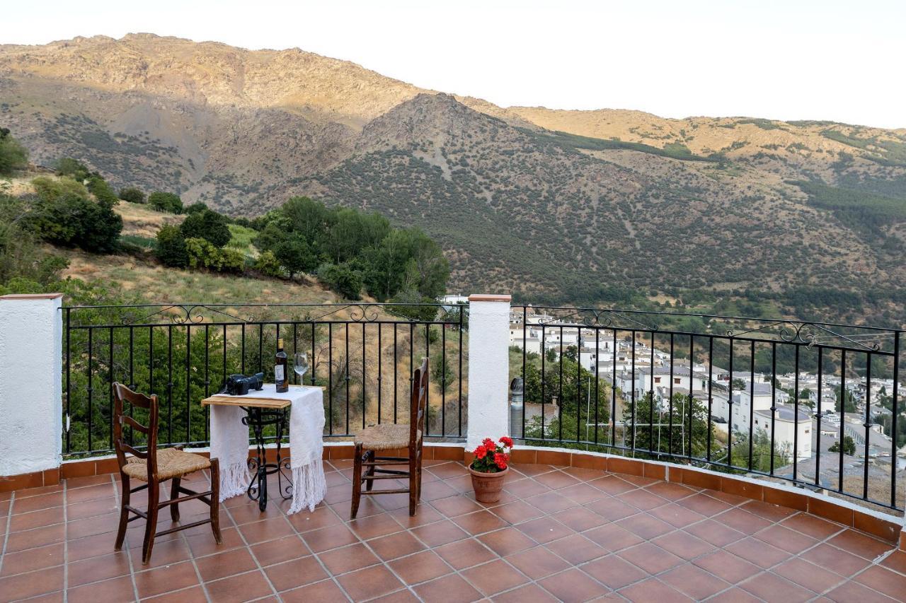 Casa Rural El Fuerte De Atabuey Trevélez Kültér fotó